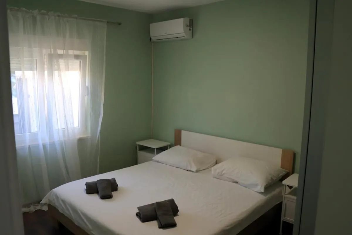 Apartment Holiday Home Gamaliel Kastela Croatia