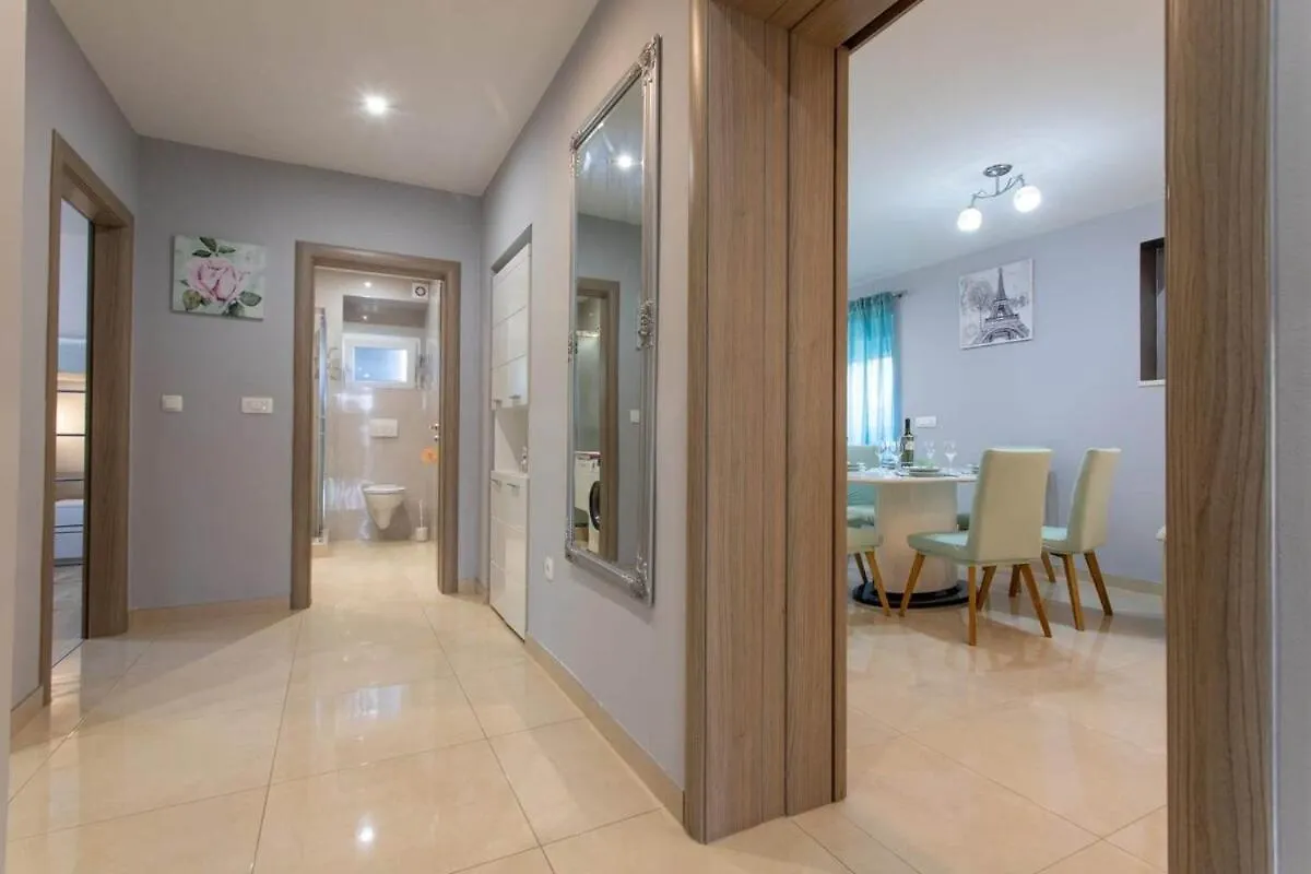 Holiday Home Gamaliel Kastela 0*,  Croatia